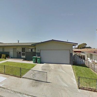 1583 Vallejo St, Seaside, CA 93955