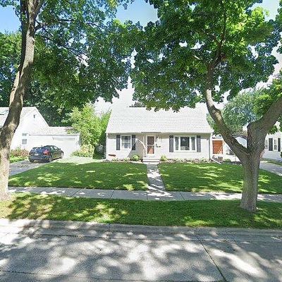 1260 7 Th St, Green Bay, WI 54304