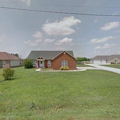 1261 Midway Rd, Hoxie, AR 72433