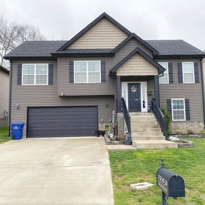 1263 Eagles View Dr, Clarksville, TN 37040