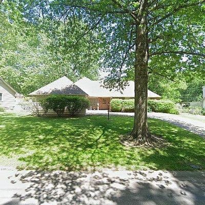 12905 Manchester Ave, Grandview, MO 64030