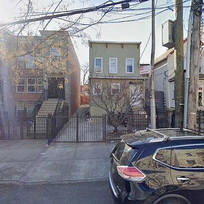 1291 Chisholm St, Bronx, NY 10459