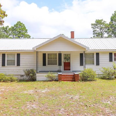 1295 Central Dr, Southern Pines, NC 28387