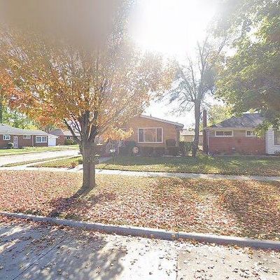 13001 Dartmouth St, Oak Park, MI 48237