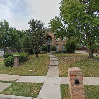 1300 Wentworth Dr, Lewisville, TX 75067