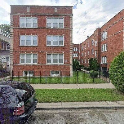 1303 E 71 St Pl #2, Chicago, IL 60619