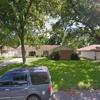 1304 Olive St, Baytown, TX 77520