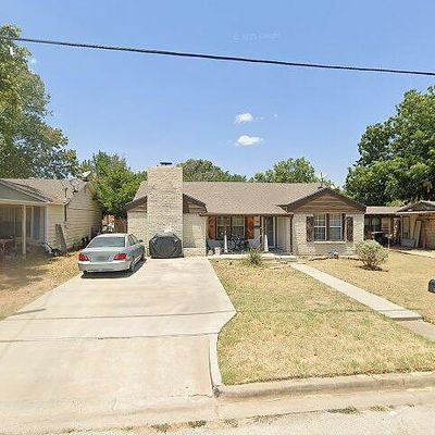 1305 W 10 Th St, Mcgregor, TX 76657