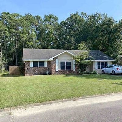 1308 Timber Lane Rd, Gautier, MS 39553