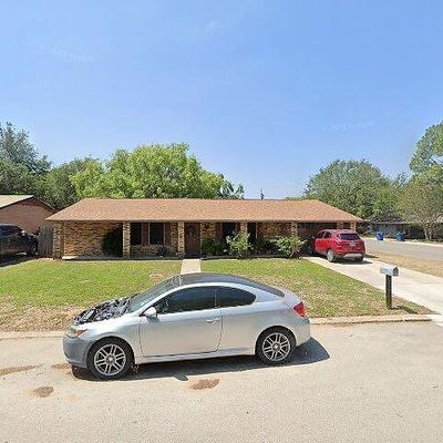 1309 Laredo, Pleasanton, TX 78064