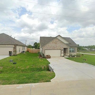 13123 Clearview Dr, Willis, TX 77318