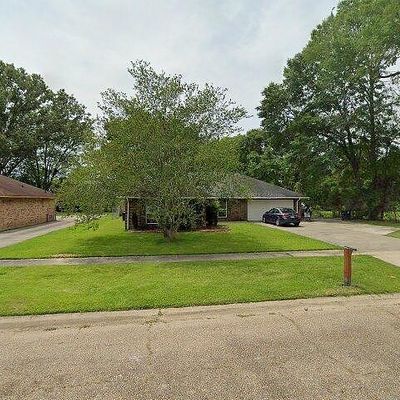 13123 Stone Dr, Baker, LA 70714