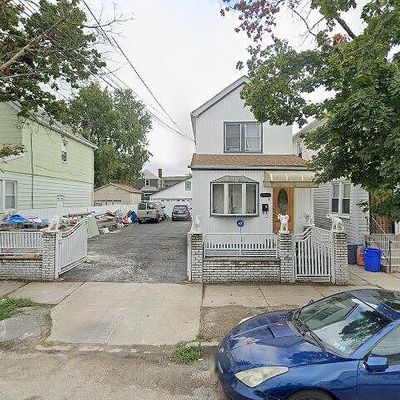 13317 135 Th Pl, South Ozone Park, NY 11420