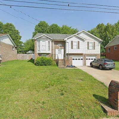 1340 Bluebonnet Dr, Clarksville, TN 37042