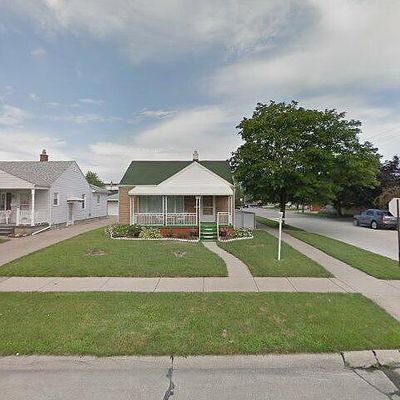 13543 Poplar St, Southgate, MI 48195