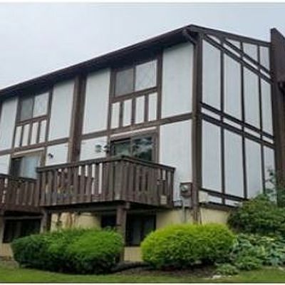 137 Buckingham Ct, Pomona, NY 10970