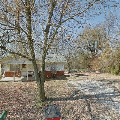 137 Kings Hwy, Greenfield, MO 65661