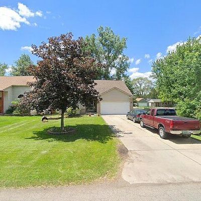 1372 Beachland Blvd, Waterford, MI 48328