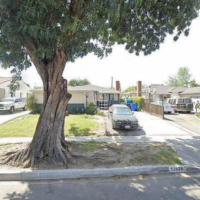 13826 Cohasset St, Van Nuys, CA 91405