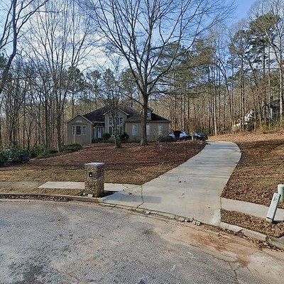 180 Falling Waters Dr, Jonesboro, GA 30236