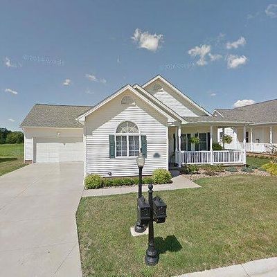 1804 Mallard Ln, North Lima, OH 44452