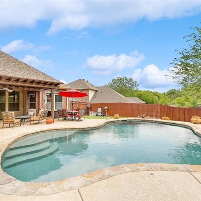 1805 Vista Royale Ct, Fort Worth, TX 76108