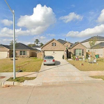 1813 Hidden Cedar Ct, Conroe, TX 77301