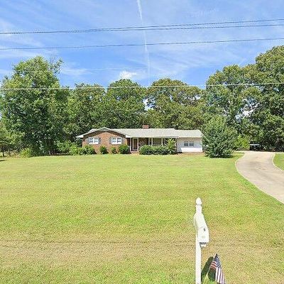 1841 Brookford Rd, Kernersville, NC 27284