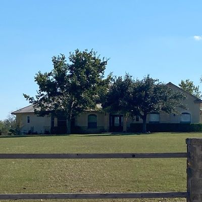 1843 Eastwood Dr, Seguin, TX 78155