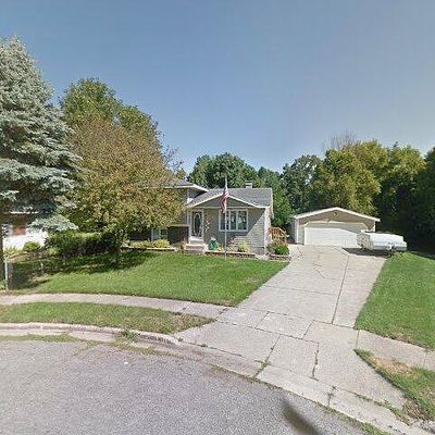 187 Longview Dr, Rockford, MI 49341