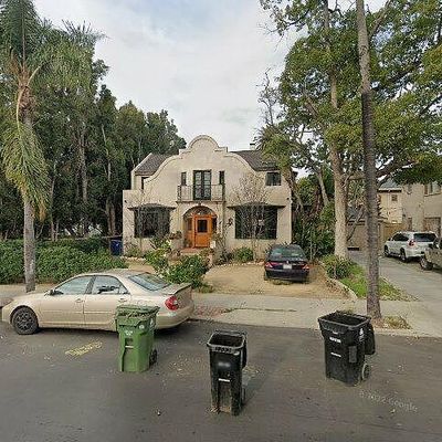 19 St James Park, Los Angeles, CA 90007