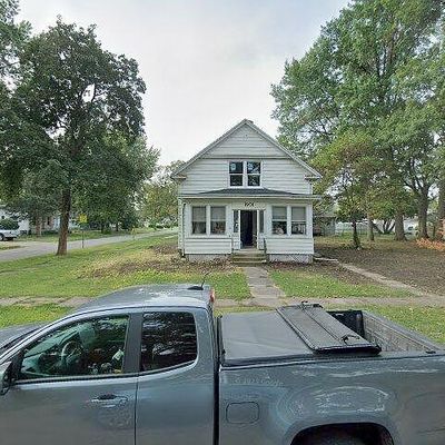 1901 Louisa St, Burlington, IA 52601