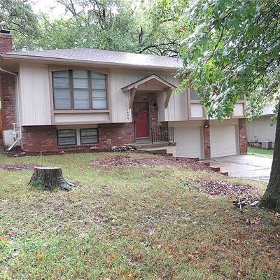 1904 Se Piccadilly St, Blue Springs, MO 64014