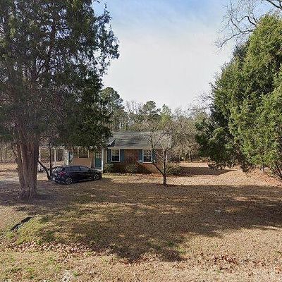 1914 Whippoorwill Ln, Sanford, NC 27330