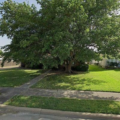 1921 Avignon Ct, Carrollton, TX 75007