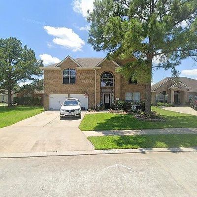 19343 Laguna Woods Dr, Tomball, TX 77375