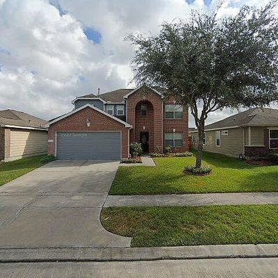 19422 Remington Bend Dr, Houston, TX 77073