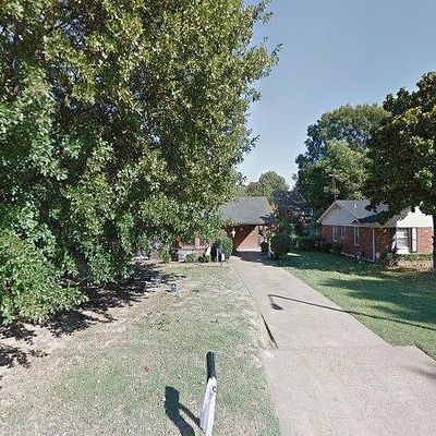 1962 Grovehaven Dr, Memphis, TN 38116