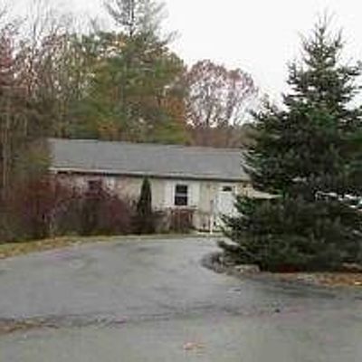 197 Pine Tree Ln, Princeton, WV 24739