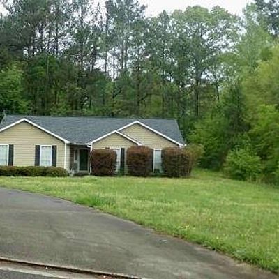 20 Manor Ct, Stockbridge, GA 30281