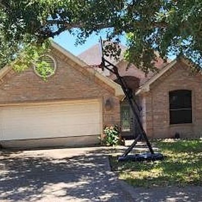 2000 Tomatillo Dr, Weslaco, TX 78596