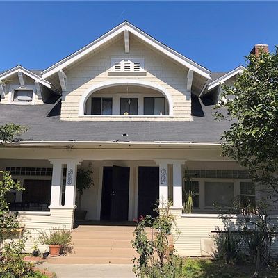 201 W 46 Th St, Los Angeles, CA 90037