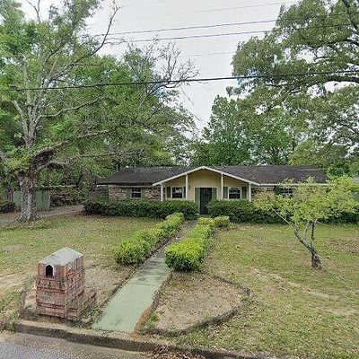 2016 Hillcrest Rd, Mobile, AL 36695