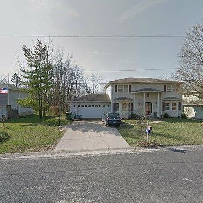 2023 Solar Ave, Decatur, IL 62526