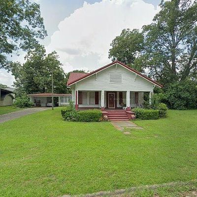 203 Stewart St, Goshen, AL 36035