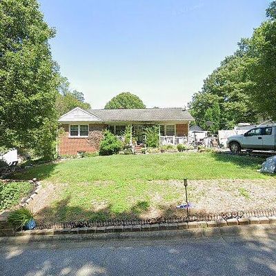 203 S Lonesome Rd, Madison, NC 27025