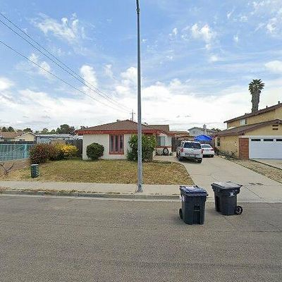 2042 N Western Ave, Santa Maria, CA 93458