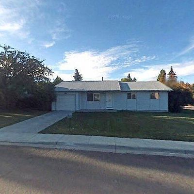 205 Hackberry St, Green River, WY 82935