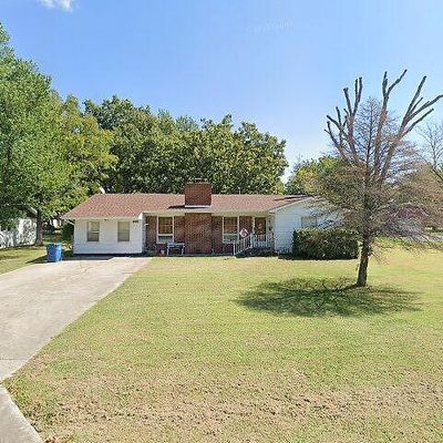 206 Maple St, Lamar, MO 64759