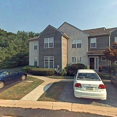 207 Moria Pl, Aston, PA 19014